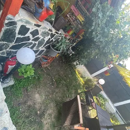 Konukevi Casa Yachi 3*