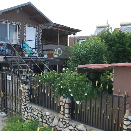 Casa Yachi Guest house 3*