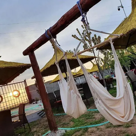 Casa Yachi Vama Veche