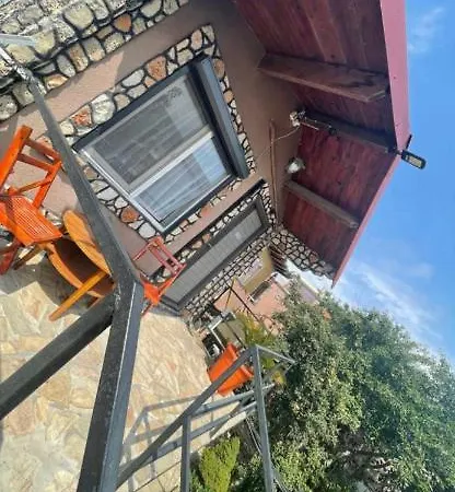 Casa Yachi Vama Veche