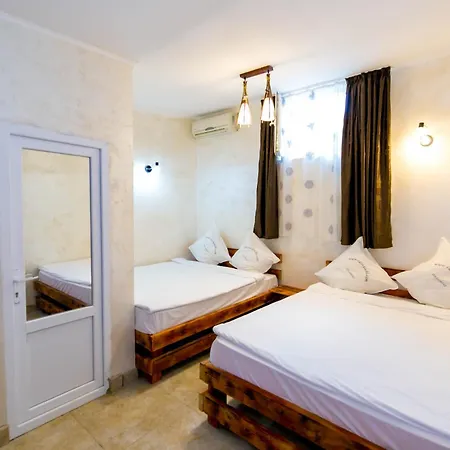 Casa Yachi 4*