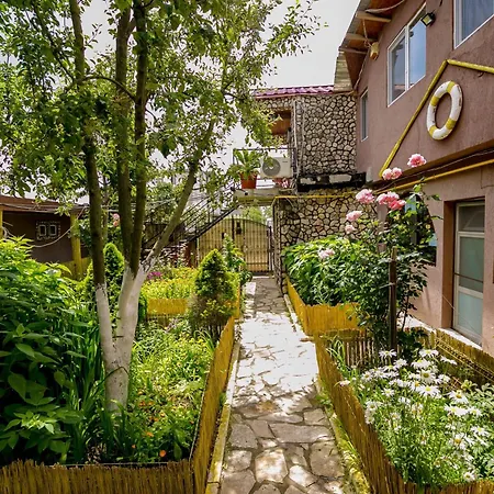 Vendégház Casa Yachi
